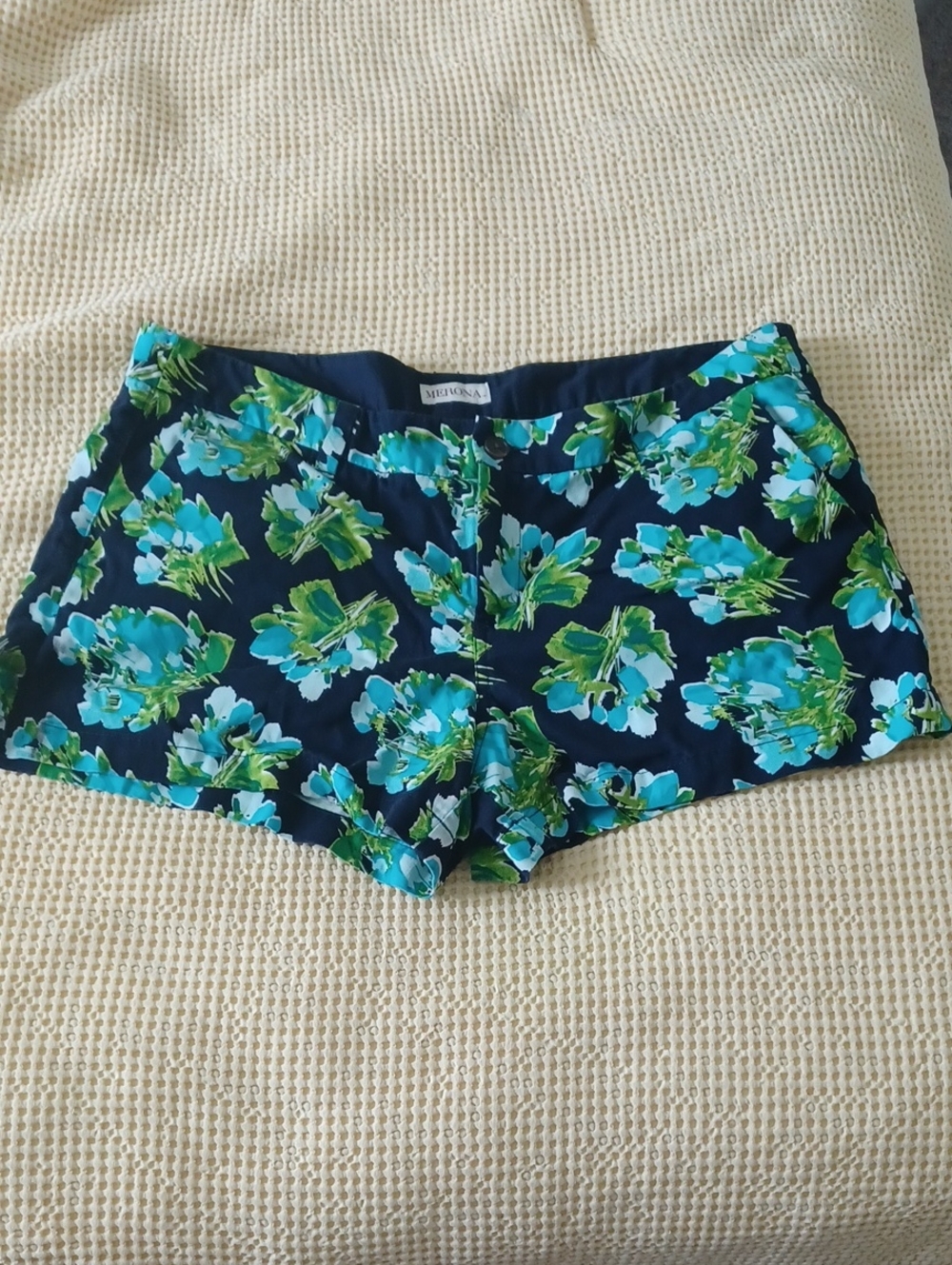 Merona Navy Blue Floral High-Waist Shorts With Pockets Front And Back Sz 16